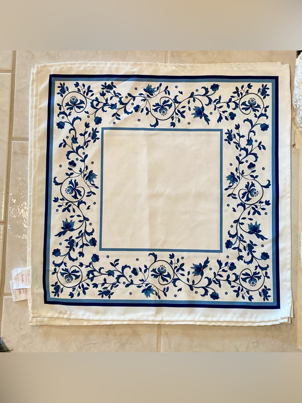 NWOT(factory connected) Spode Portmeirion blue Portofino features four napkins